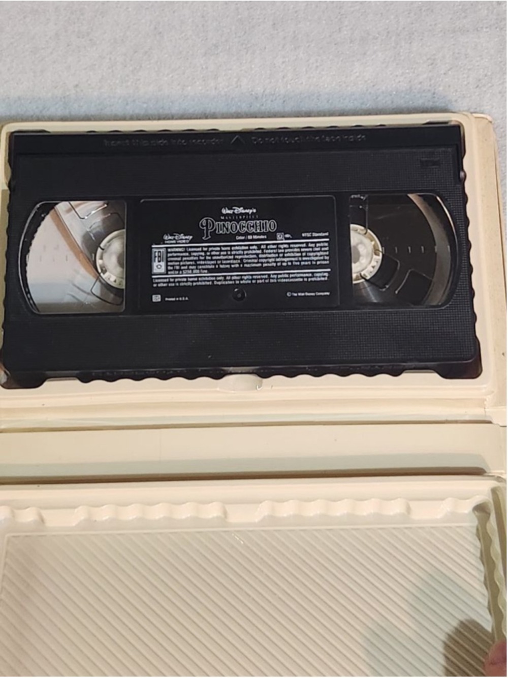 Set of 3Vintage Walt Disney VHS Tapes The Fox and the Hound, Pinocchio, Aladdin - Picture 7 of 10